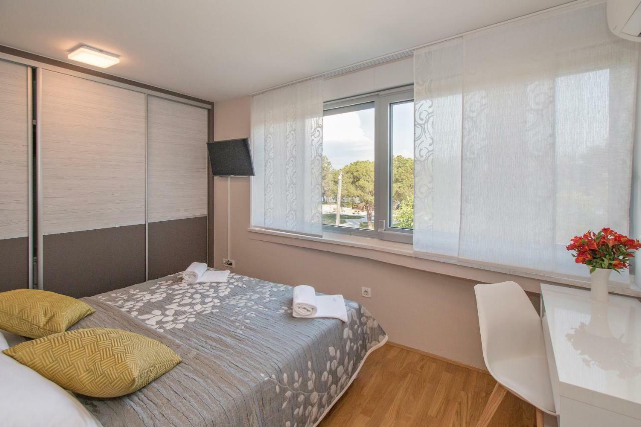 Caisa- Luxury Apartment 20 M From The Sea Задар Екстериор снимка