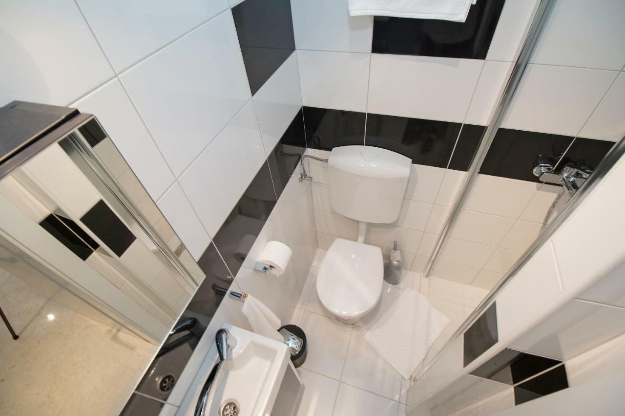 Caisa- Luxury Apartment 20 M From The Sea Задар Екстериор снимка