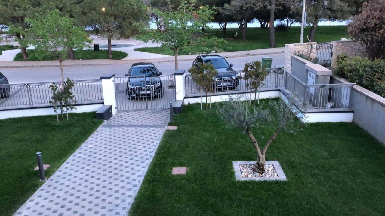 Caisa- Luxury Apartment 20 M From The Sea Задар Екстериор снимка